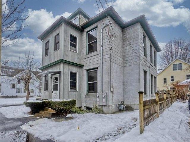 House for sale in Northampton, Hampshire County