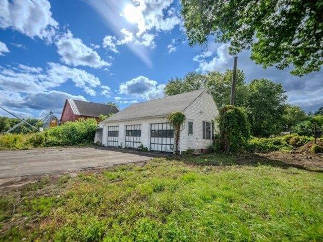 House for sale in Northampton, Hampshire County