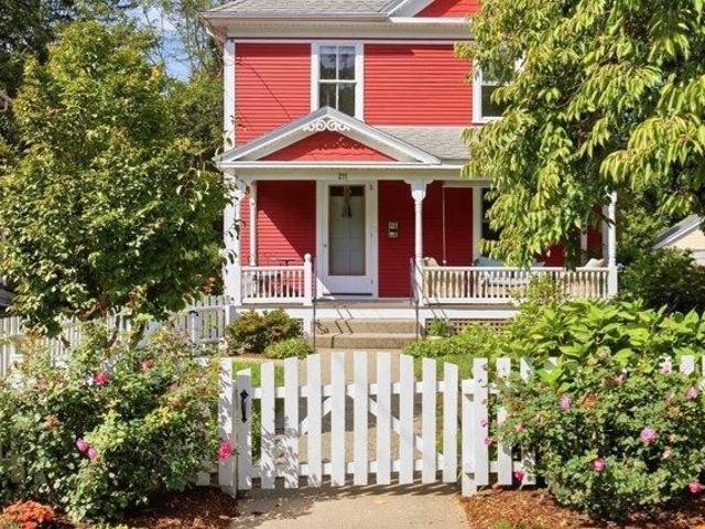 House for sale in Northampton, Hampshire County