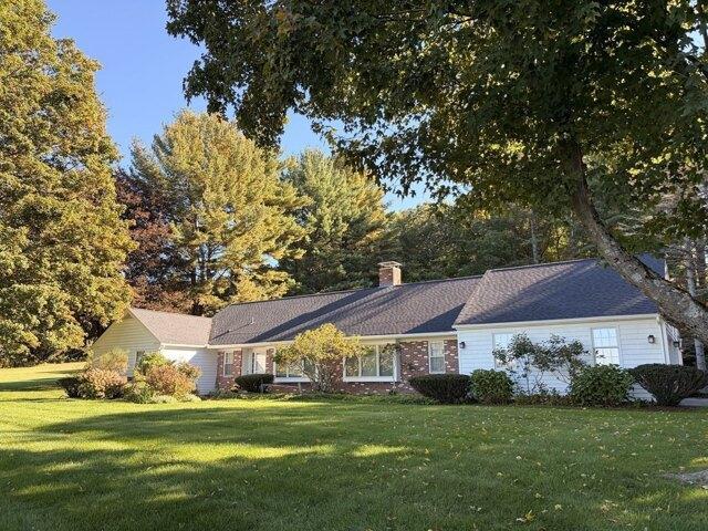 House for sale in Easthampton, Hampshire County
