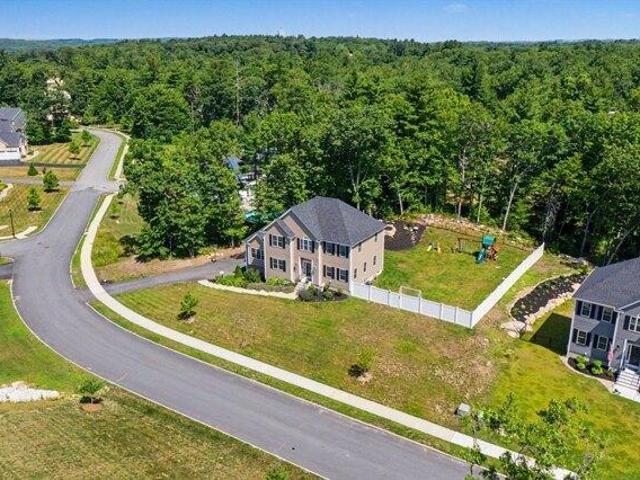 House for sale in Northbridge, Massachusetts