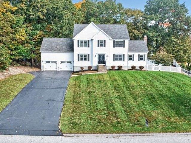 House for sale in Whitinsville, Northbridge