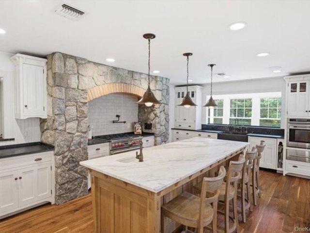 House for sale in Huntington, New York