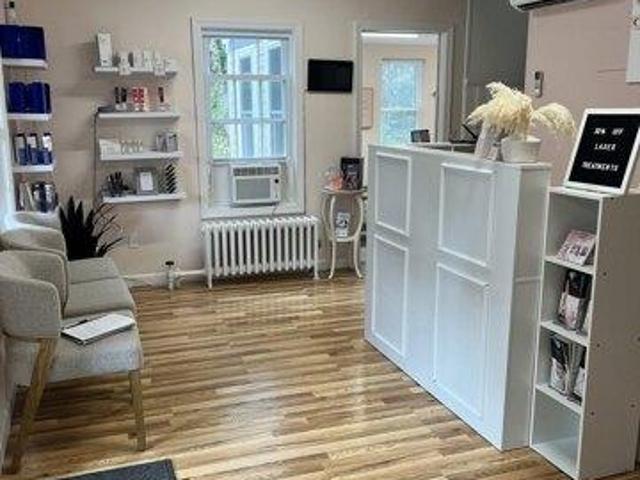 House for sale in Chartley, Norton