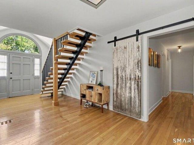 House for sale in West Norwalk, Norwalk