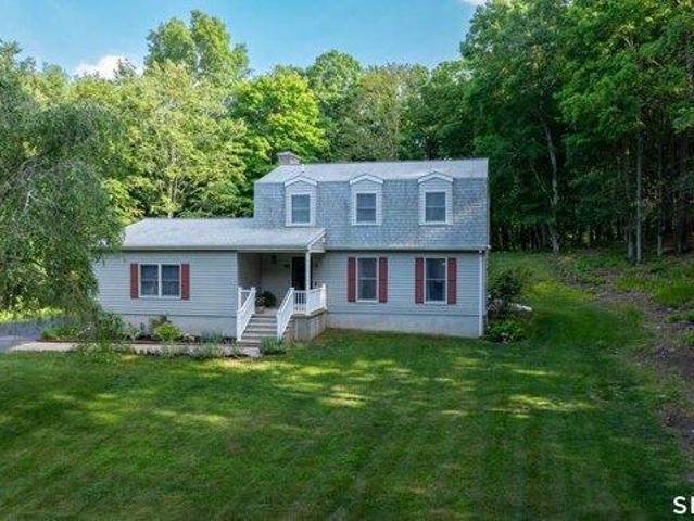 House for sale in Norwich, Connecticut