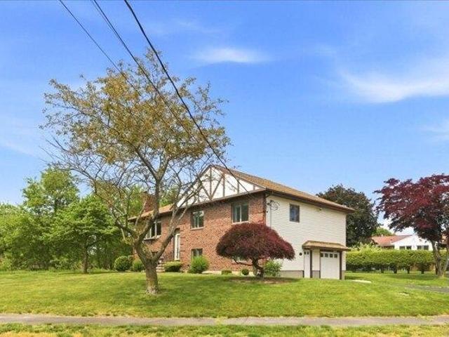 House for sale in Norwood, Massachusetts