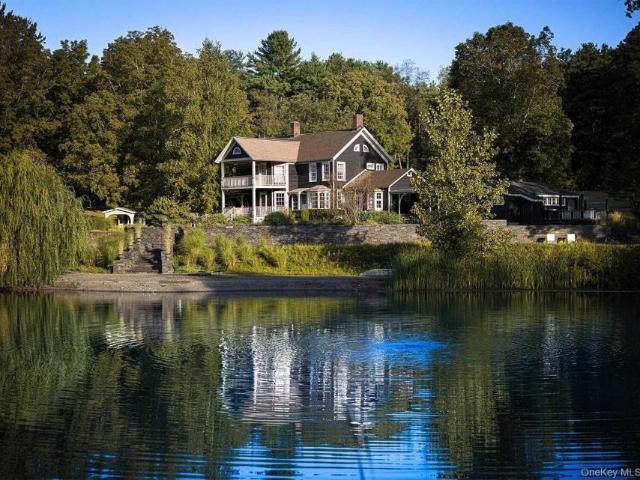 House for sale in Claverack, New York