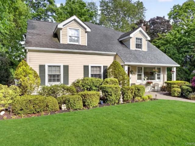 House for sale in Eastchester, New York
