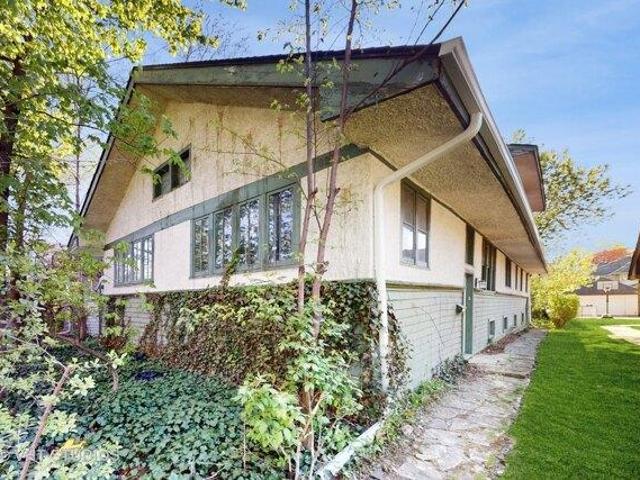House for sale in Oak Park, Illinois