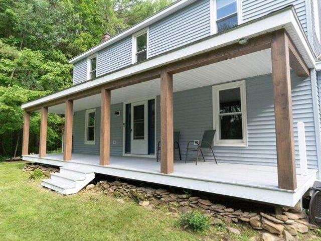 House for sale in New Braintree, Massachusetts