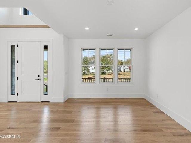 House for sale in Monmouth, New Jersey