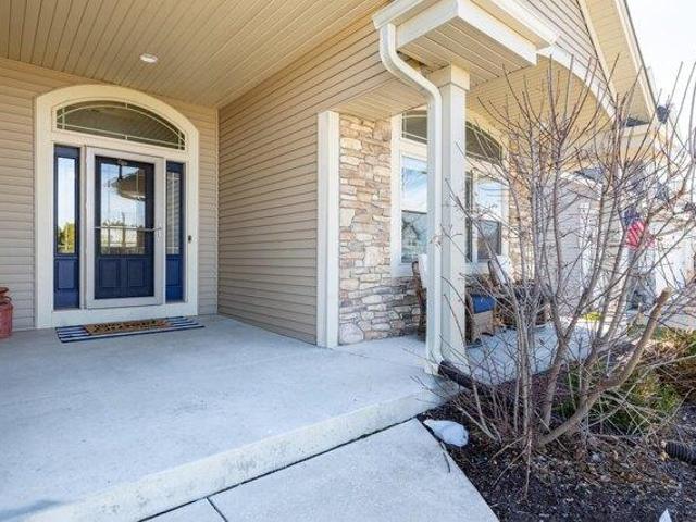 House for sale in Oconomowoc, Wisconsin