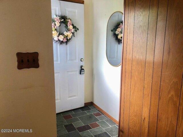 House for sale in Cliffwood, New Jersey
