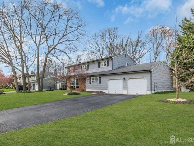 House for sale in Cliffwood, New Jersey