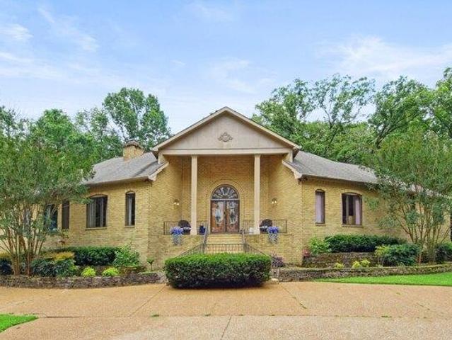 House for sale in Old Hickory, Tennessee