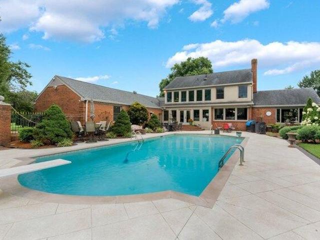 House for sale in Old Hickory, Tennessee