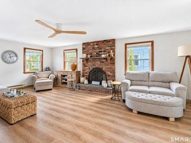 House for sale in White Sand Beach, Old Lyme