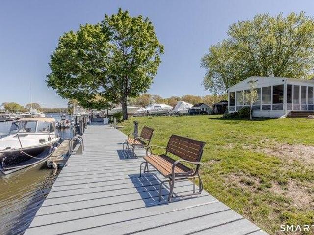 House for sale in Old Saybrook, Connecticut