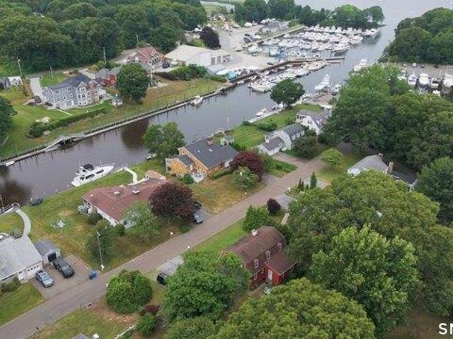 House for sale in Old Saybrook, Connecticut
