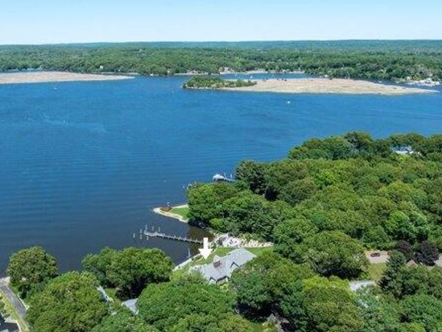 House for sale in Old Saybrook, Connecticut