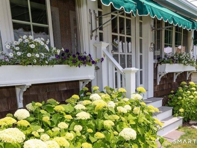 House for sale in Old Saybrook, Connecticut