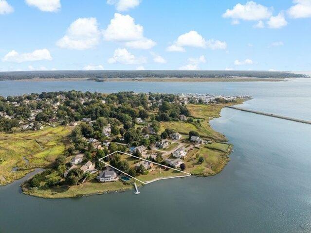 House for sale in Saybrook Point, Old Saybrook
