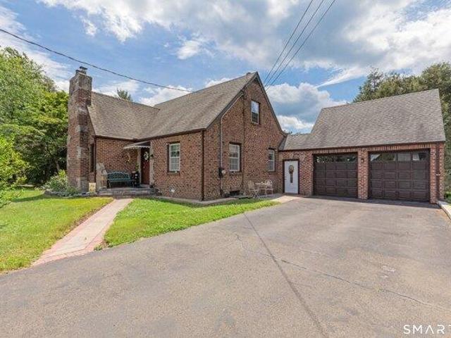 House for sale in Orange, Connecticut