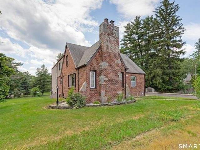 House for sale in Orange, Connecticut
