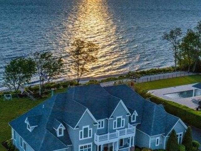 House for sale in Argyle, New York