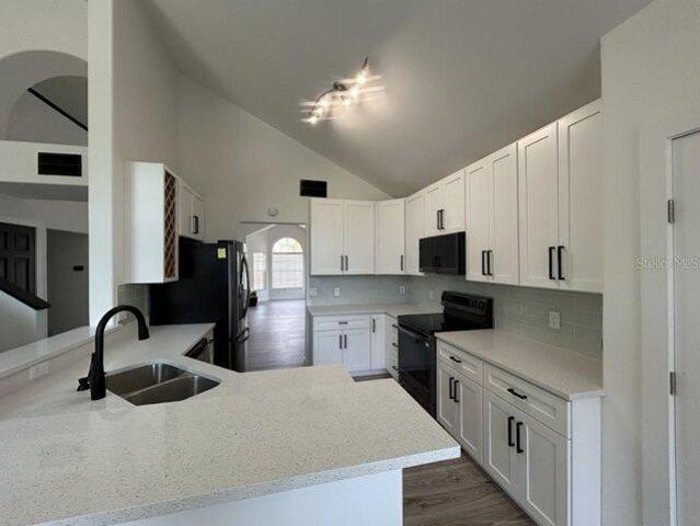 House for sale in University, Florida