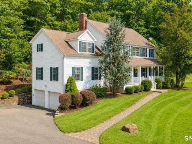 House for sale in Oxford, Naugatuck Valley Planning Region