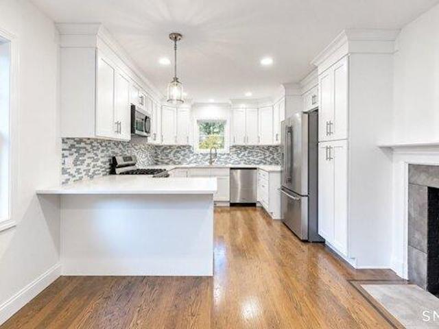 House for sale in Quaker Farms, Oxford