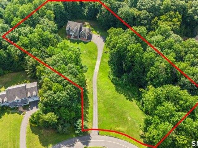 House for sale in Oxford, Naugatuck Valley Planning Region