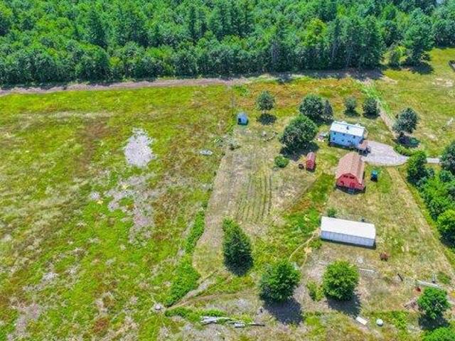 House for sale in Oxford, Maine