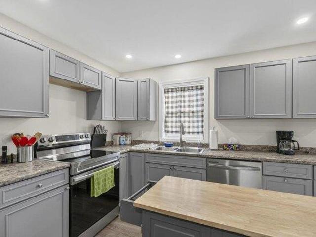 House for sale in Oxford, Maine