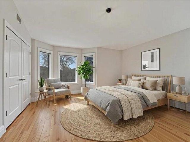 House for sale in Palisades Park, New Jersey