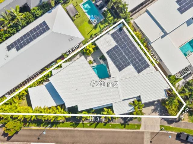 House for sale in Palm Cove, Queensland