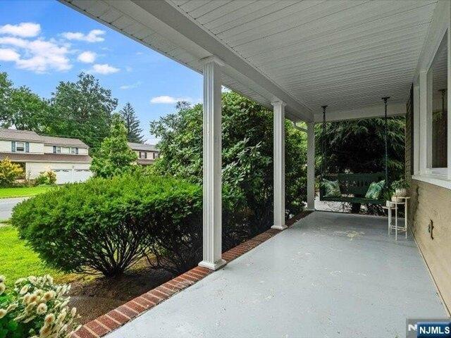 House for sale in Paramus, New Jersey