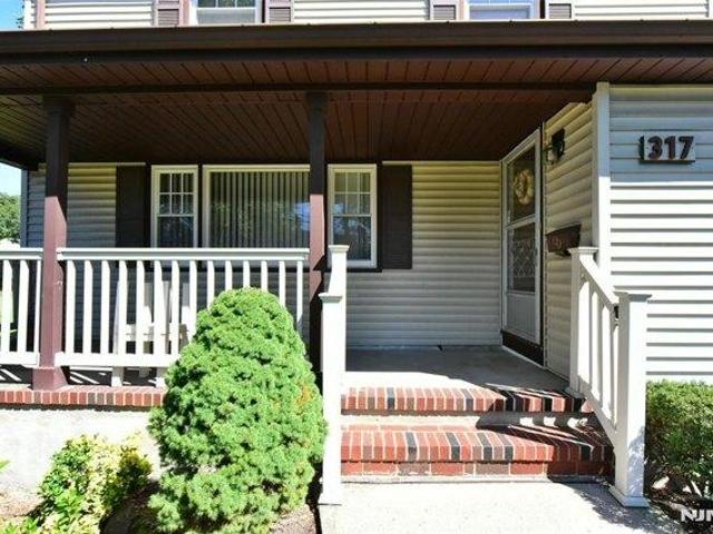 House for sale in Paramus, Bergen County
