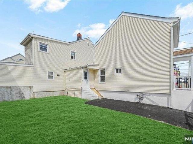 House for sale in Passaic, New Jersey