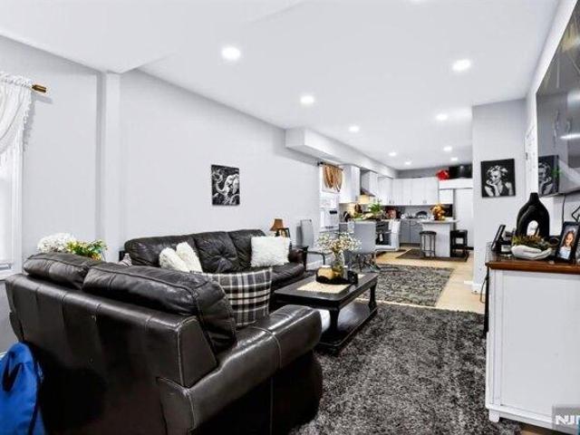 House for sale in Passaic, New Jersey
