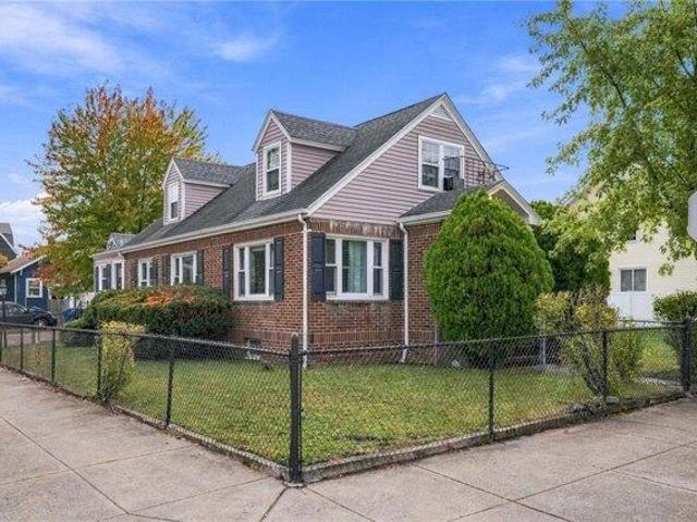 House for sale in Pawtucket, Providence County