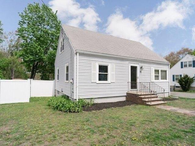House for sale in Peabody, Massachusetts