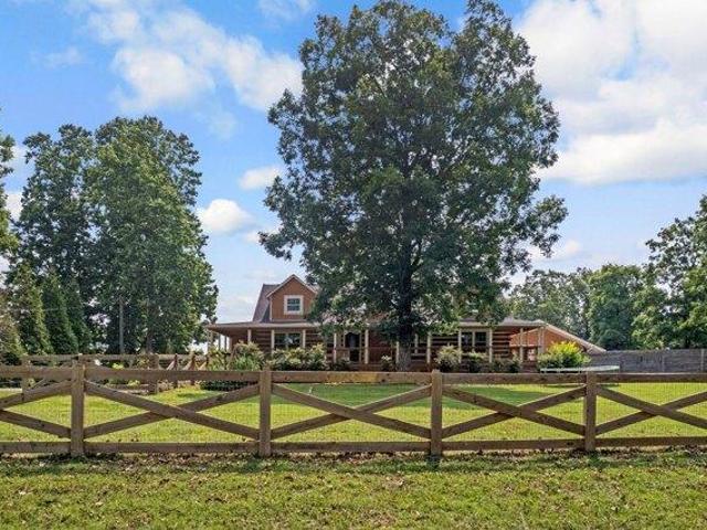 House for sale in Pegram, Tennessee