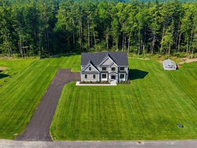 House for sale in New Hampshire