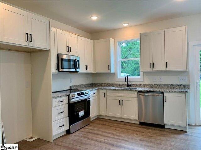 House for sale in Pendleton, South Carolina