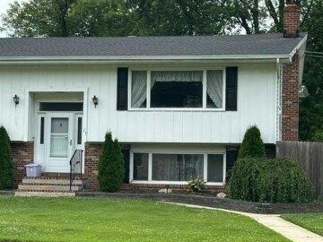 House for sale in Deepwater, New Jersey