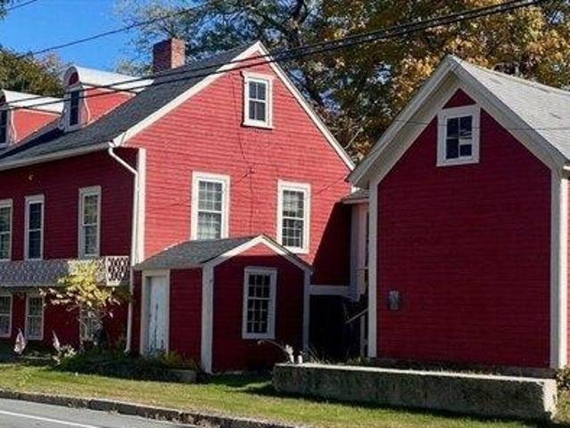 House for sale in Pepperell, Massachusetts