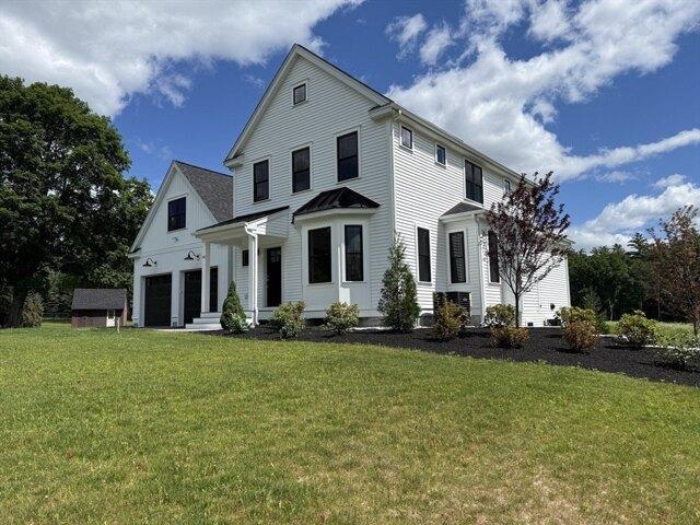 House for sale in Pepperell, Massachusetts
